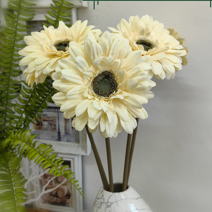 Искусственные цветы в Бузулуке | Цветок искусственный «Гербера», молочно-персиковая, одиночный