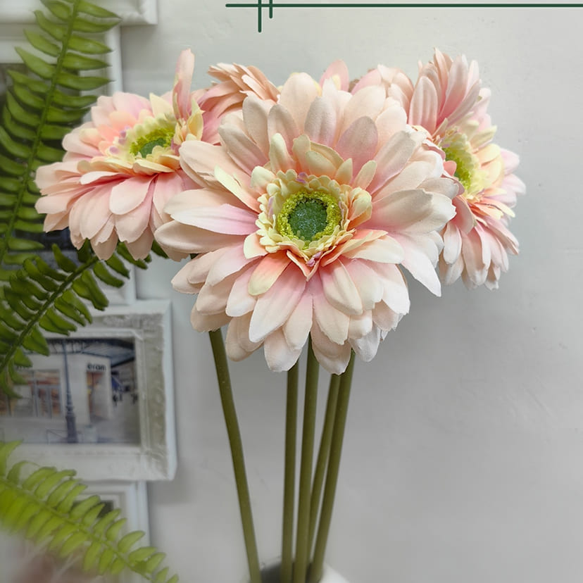 Искусственные цветы в Бузулуке | Цветок искусственный «Гербера», молочно-розовая, одиночный